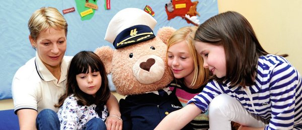 child care cruise ship jobs