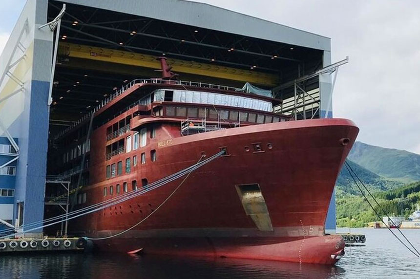 Neubauten: Hanseatic inspiration Schiff in der Werft